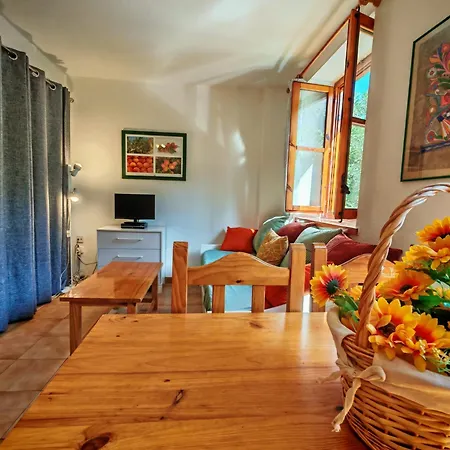 Agradable Y Rustico, Perfecto Parejas - Cuc 7 Apartament Pla de l'Ermita